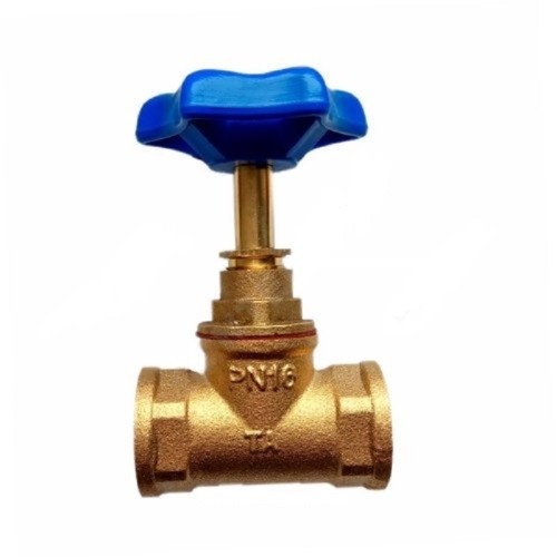 Клапан запорный латунный с внутренней резьбой 1,6 МПа 15б3р Китай 20х46,5 мм в Волгограде